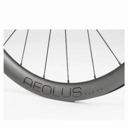 Roda Speed Bontrager Aeolus PRO 37C TLR Disc 12mm (PAR)